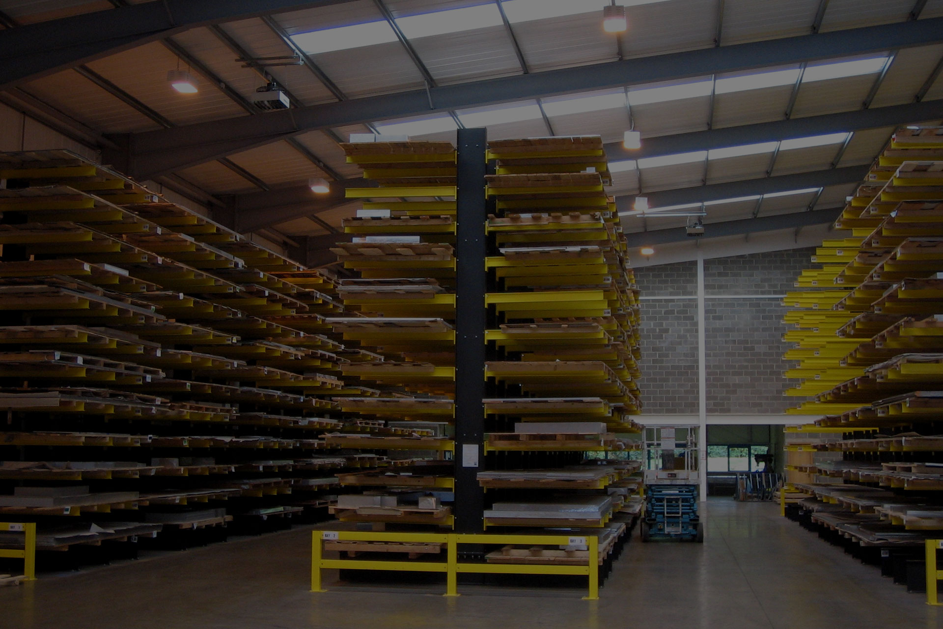 pallet-racking-wales-cantilever-racking2